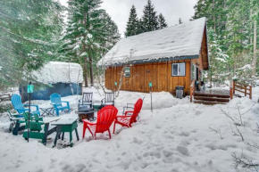 1 Mi to Lake Easton Cozy Cascades Cabin!